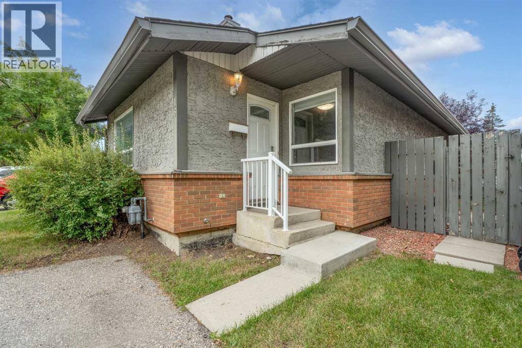 16, 7172 Coach Hill Road SW, Calgary, Alberta