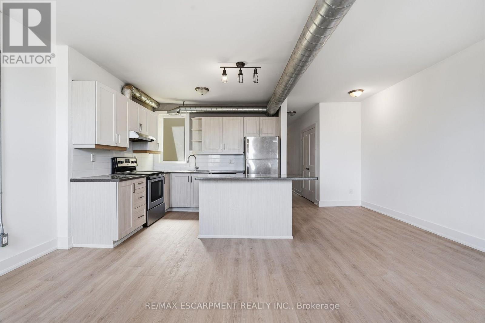 02 - 1006 King Street E, Hamilton, Ontario  L8M 1C8 - Photo 16 - X13702650
