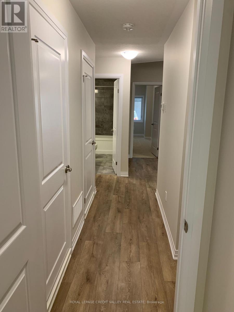 13 - 25 Isherwood Avenue E, Cambridge, Ontario  N1R 0E2 - Photo 6 - X13702674