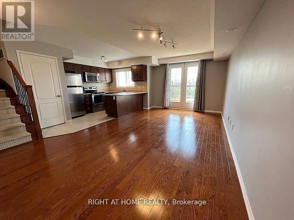 10 - 35 Hays Boulevard, Oakville, Ontario  L6H 0J1 - Photo 6 - W13702670