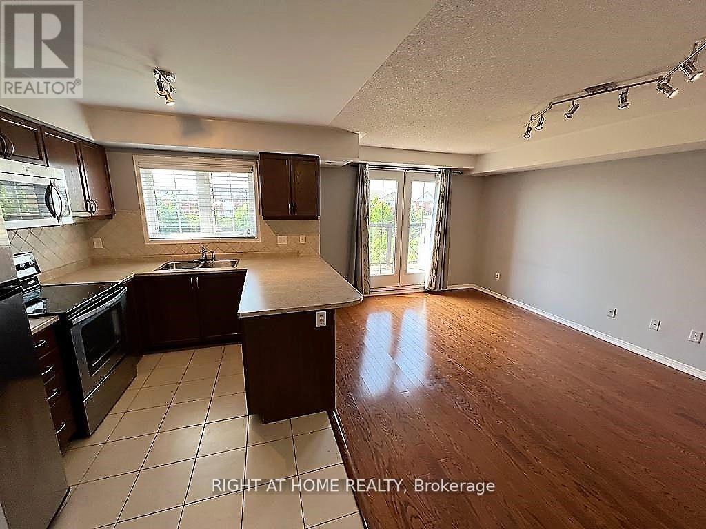 10 - 35 Hays Boulevard, Oakville, Ontario  L6H 0J1 - Photo 8 - W13702670