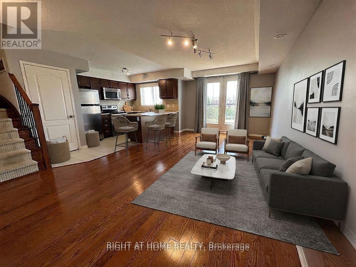 10 - 35 Hays Boulevard, Oakville, Ontario  L6H 0J1 - Photo 3 - W13702670