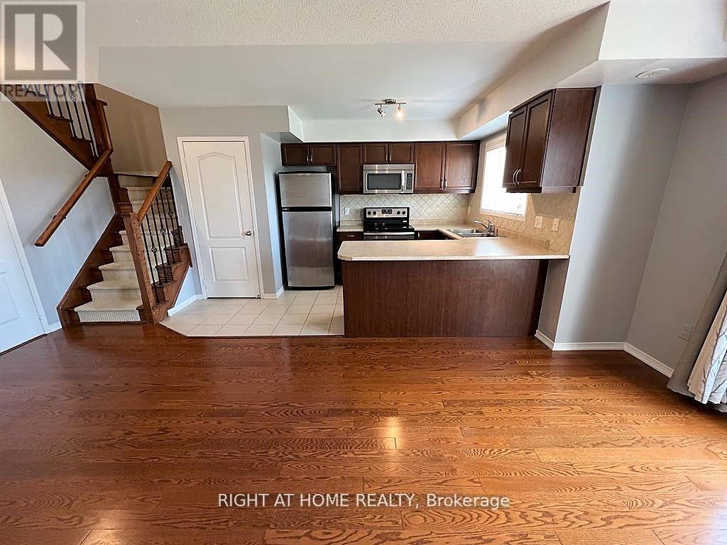 10 - 35 Hays Boulevard, Oakville, Ontario  L6H 0J1 - Photo 7 - W13702670