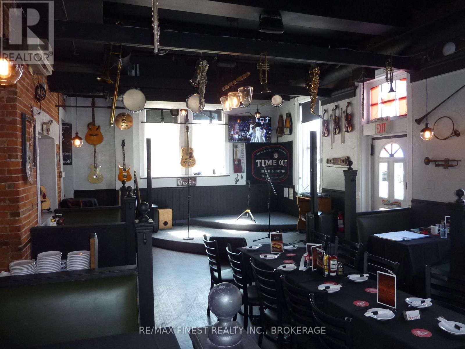 167 Ontario Street, Kingston, Ontario  K7L 5L3 - Photo 5 - X13699838