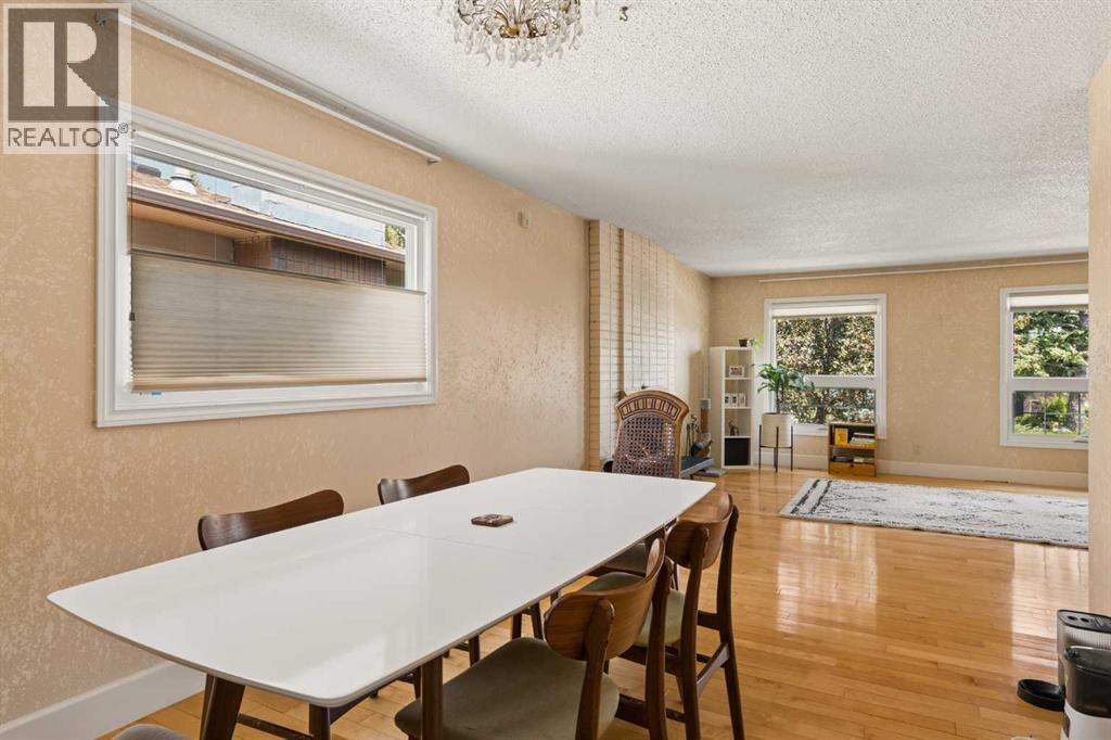 1824 Lake Bonavista Drive SE, Calgary, Alberta  T2J 3A9 - Photo 8 - A2331806
