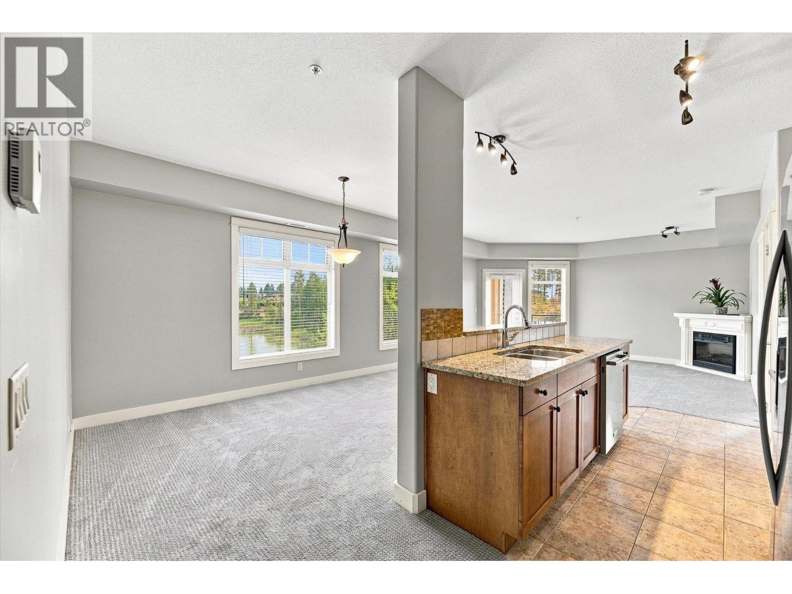2551 Shoreline Drive Unit# 318, Lake Country, British Columbia  V4V 2P2 - Photo 5 - 10398359