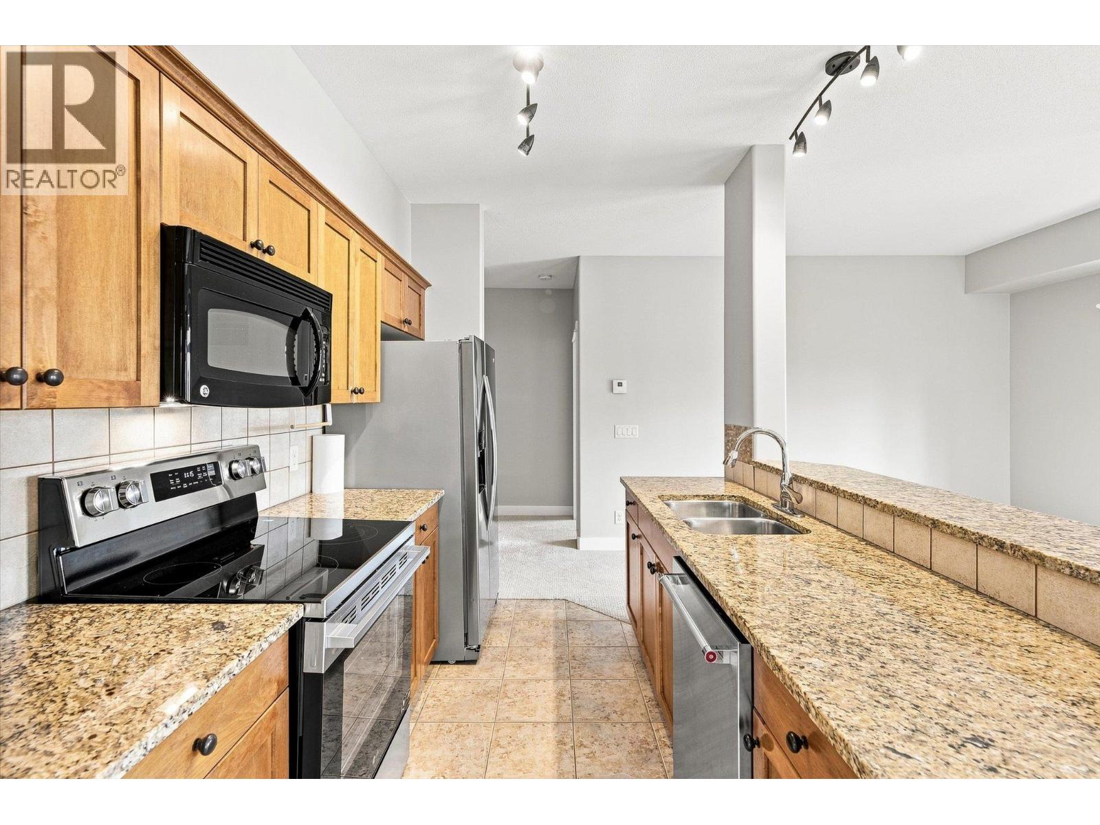 2551 Shoreline Drive Unit# 318, Lake Country, British Columbia  V4V 2P2 - Photo 13 - 10398359