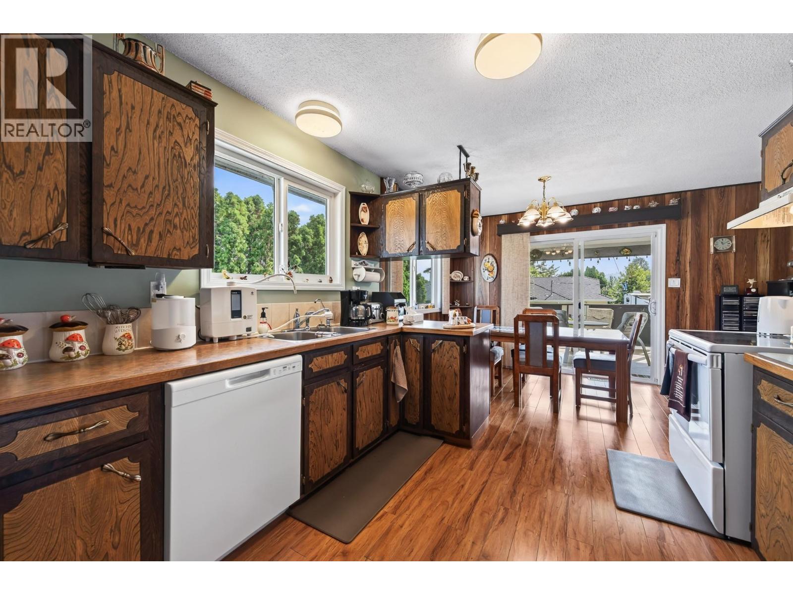 21 Kelso Crescent, Kamloops, British Columbia  V2C 5A1 - Photo 7 - 10398506