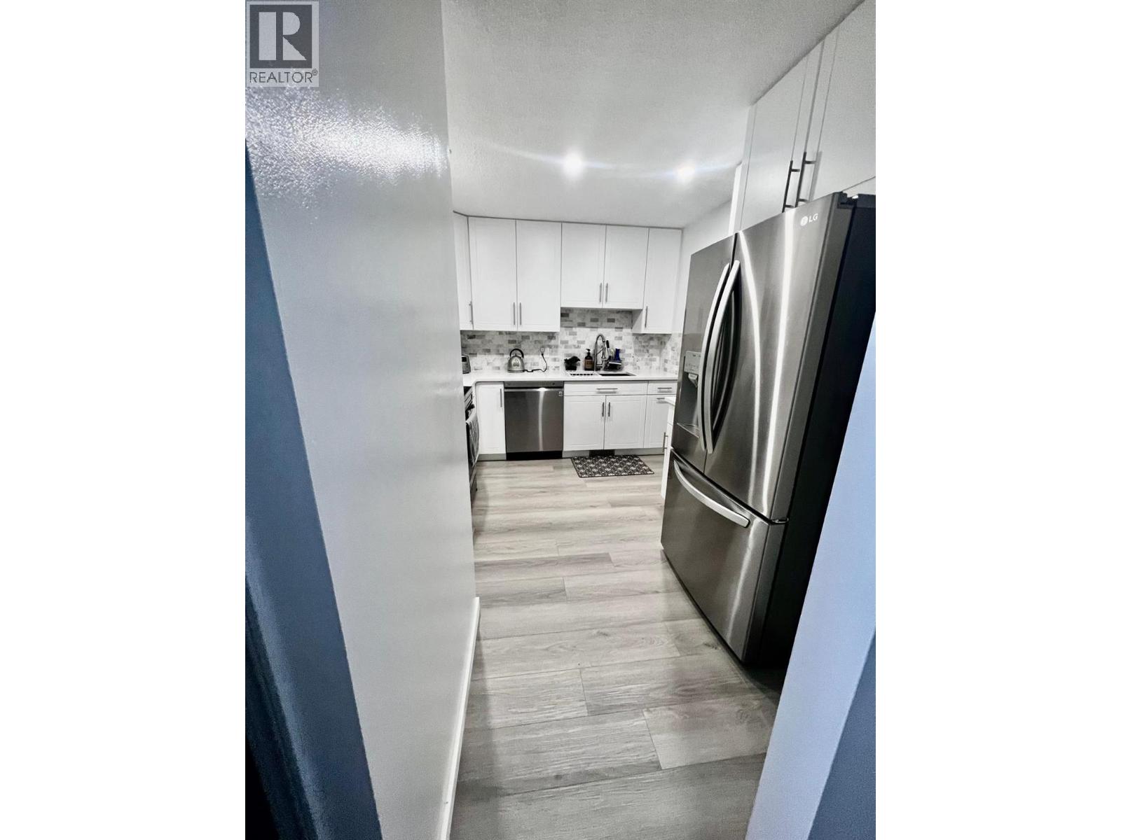 2020 Robson Place Unit# 14, Kamloops, British Columbia  V2C 2N2 - Photo 16 - 10398469