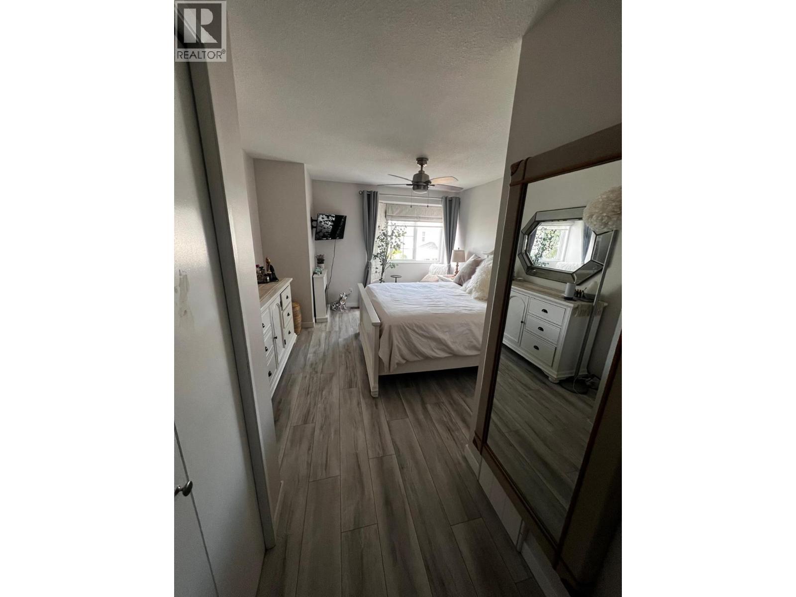 2020 Robson Place Unit# 14, Kamloops, British Columbia  V2C 2N2 - Photo 4 - 10398469