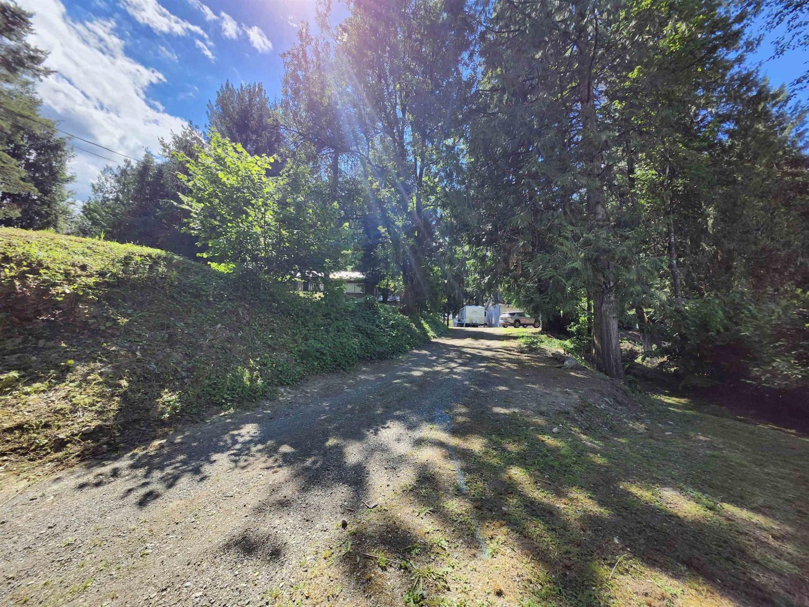 10821 N Popkum Road, Popkum, Rosedale, British Columbia  V0X 1X1 - Photo 8 - R3141973