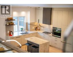 2236 E 5TH AVENUE, Vancouver, British Columbia