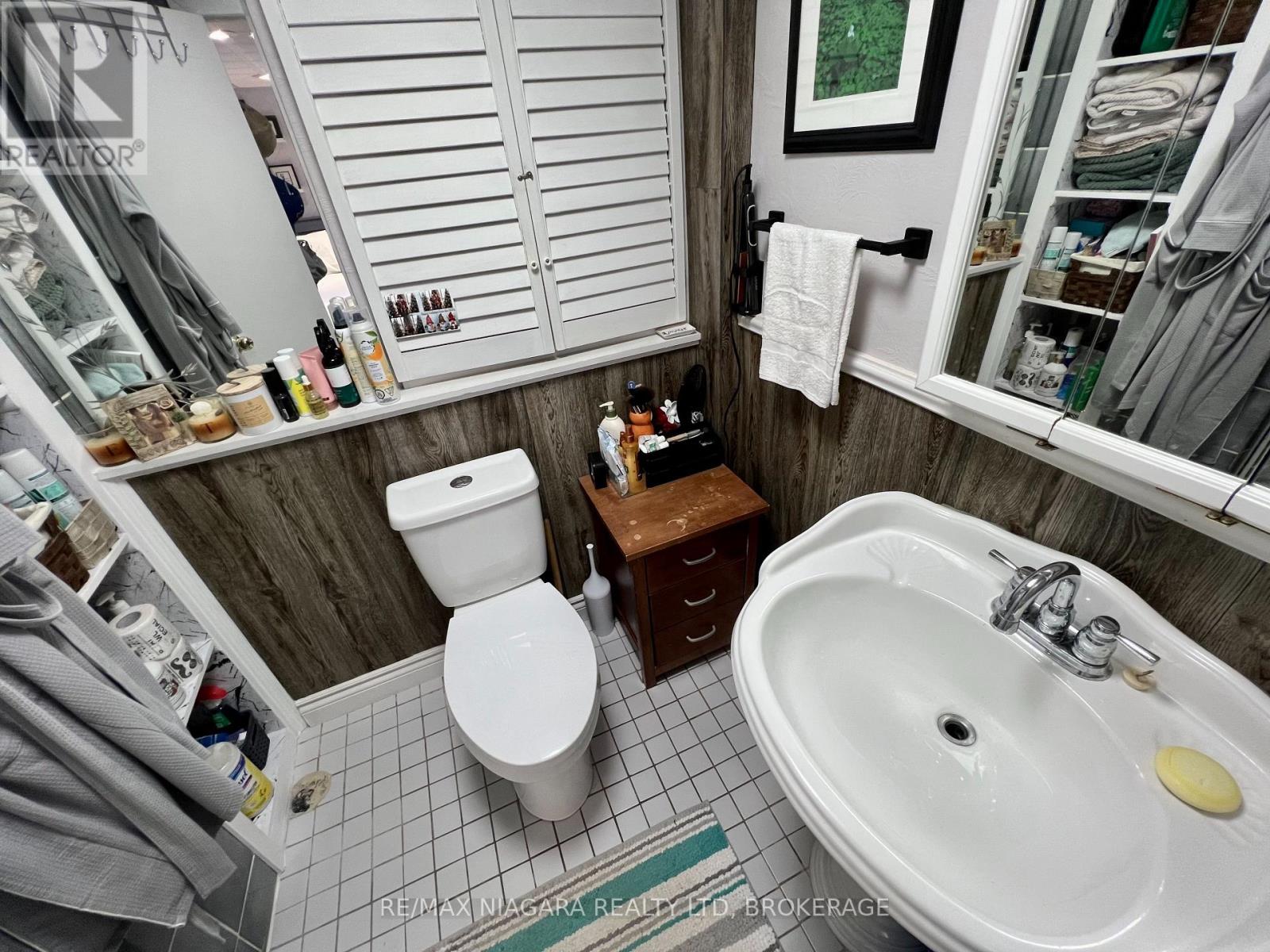 6196 Kirkland Drive, Niagara Falls, Ontario  L2H 2A6 - Photo 37 - X13691292