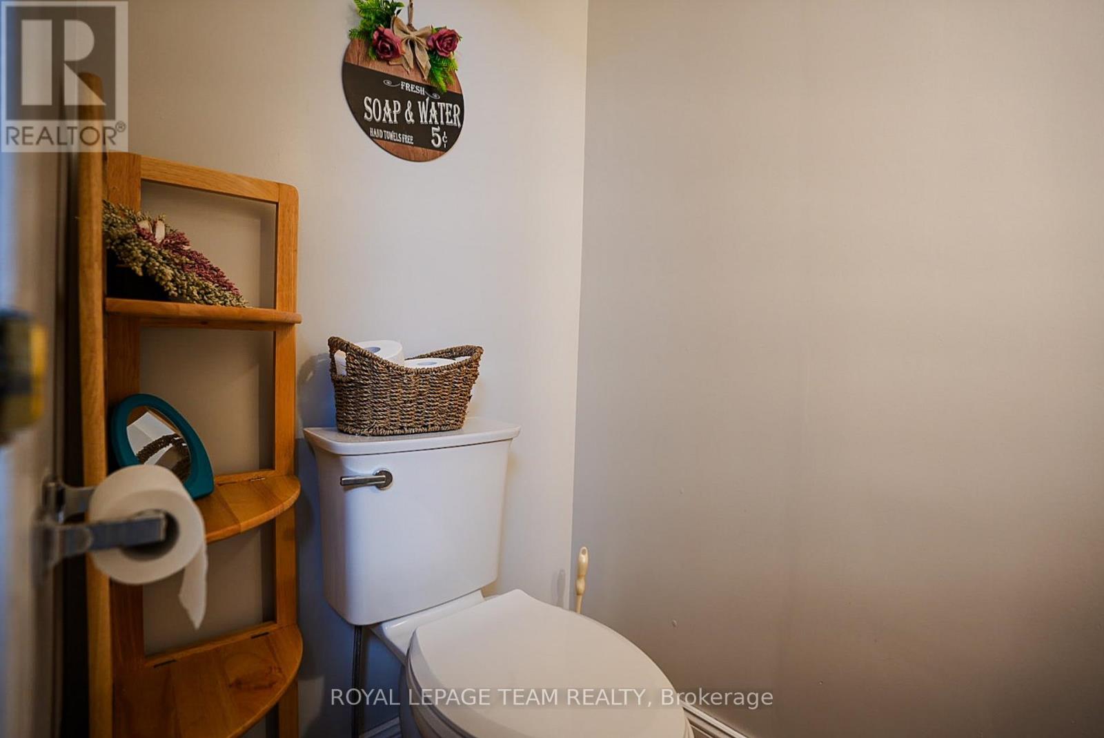 76 Lake Street, South Algonquin, Ontario  K0J 2M0 - Photo 28 - X13702738