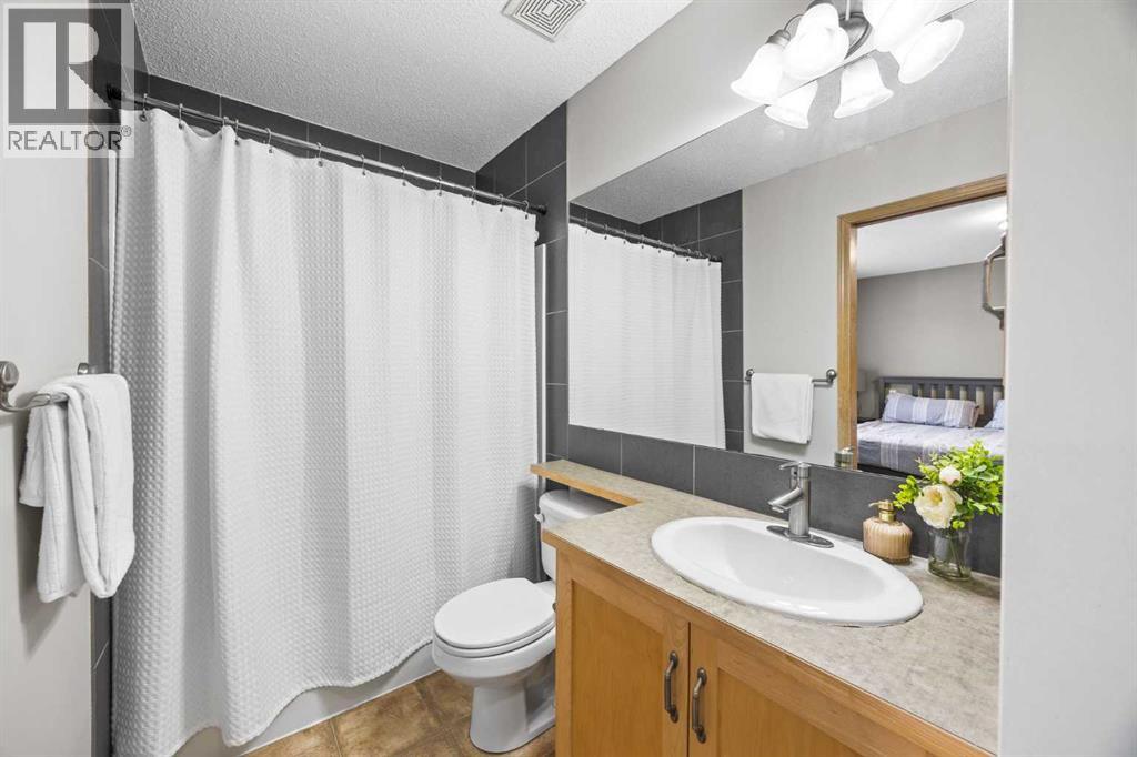 4446 Elgin Avenue SE, Calgary, Alberta  T2Z 4W1 - Photo 22 - A2339151