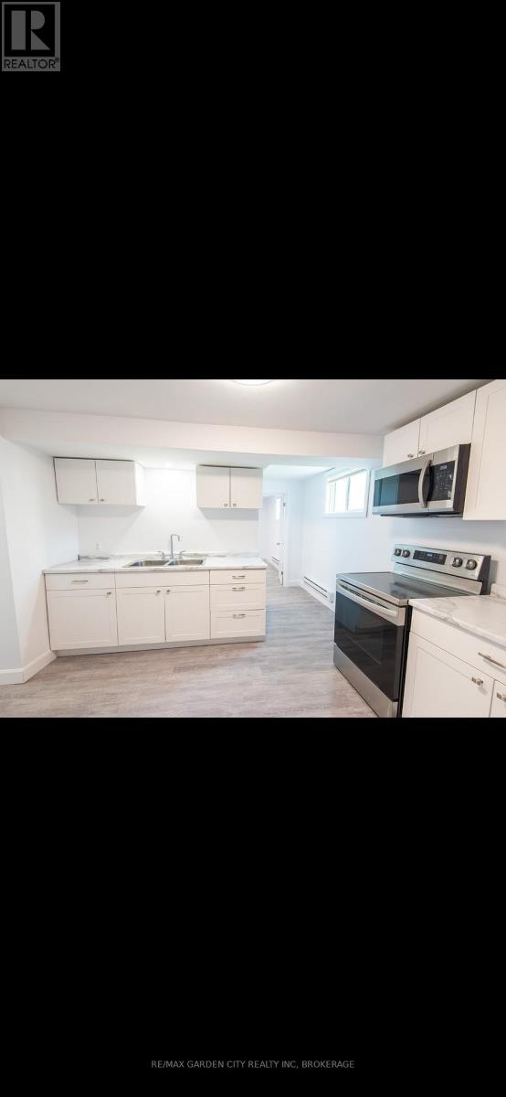 A - 99 Beatrice Street, Welland, Ontario  L3B 2Z2 - Photo 4 - X13702724