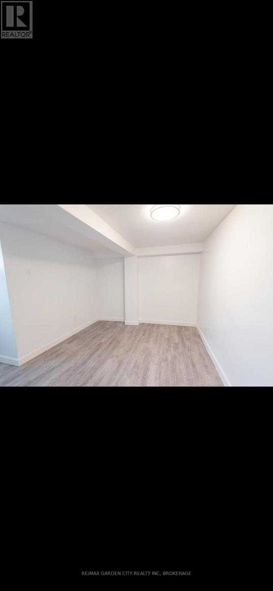 A - 99 Beatrice Street, Welland, Ontario  L3B 2Z2 - Photo 9 - X13702724