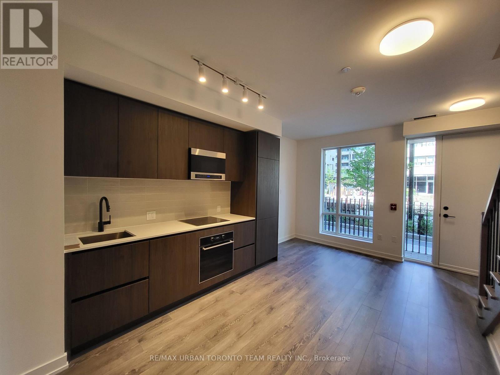 Th123 - 117 Broadway Avenue, Toronto (Mount Pleasant West), Ontario  M4P 1V3 - Photo 6 - C13702742