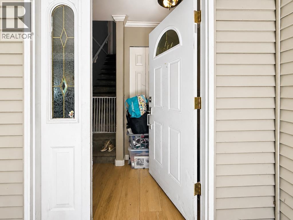 1304 Kearton Road, Gibsons, British Columbia  V0N 1V4 - Photo 25 - R3157971