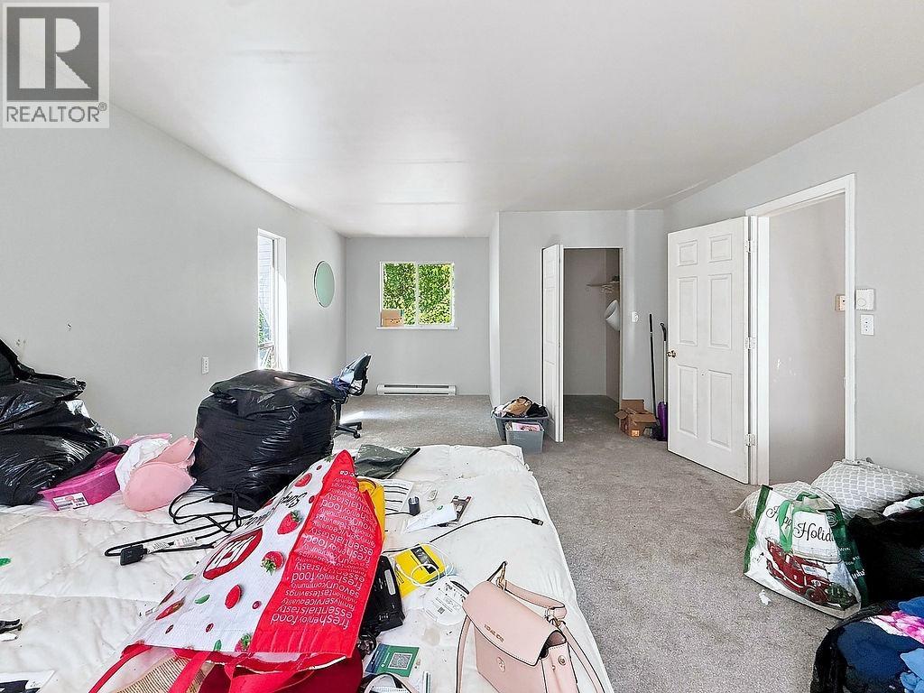 1304 Kearton Road, Gibsons, British Columbia  V0N 1V4 - Photo 9 - R3157971