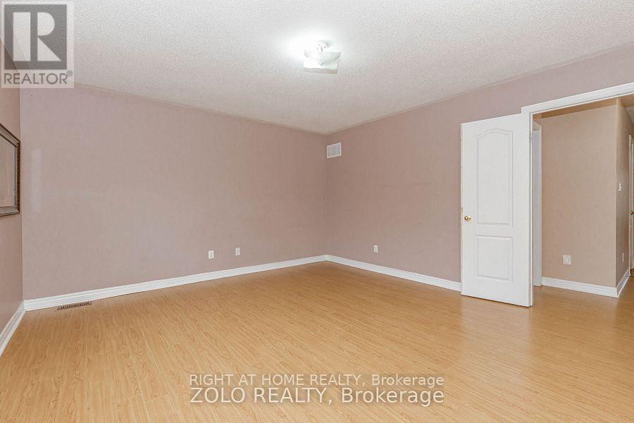 30 Tatra Crescent, Brampton, Ontario L6Y 0K6 - Photo 13 - W13702744