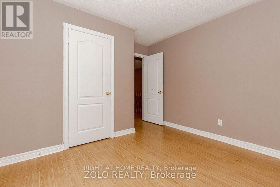 30 Tatra Crescent, Brampton, Ontario L6Y 0K6 - Photo 19 - W13702744