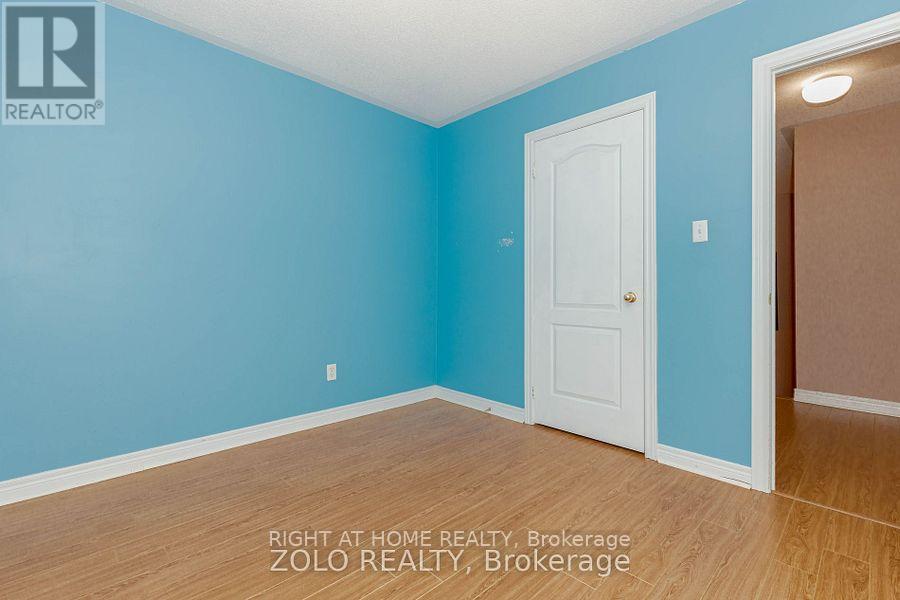 30 Tatra Crescent, Brampton, Ontario L6Y 0K6 - Photo 25 - W13702744