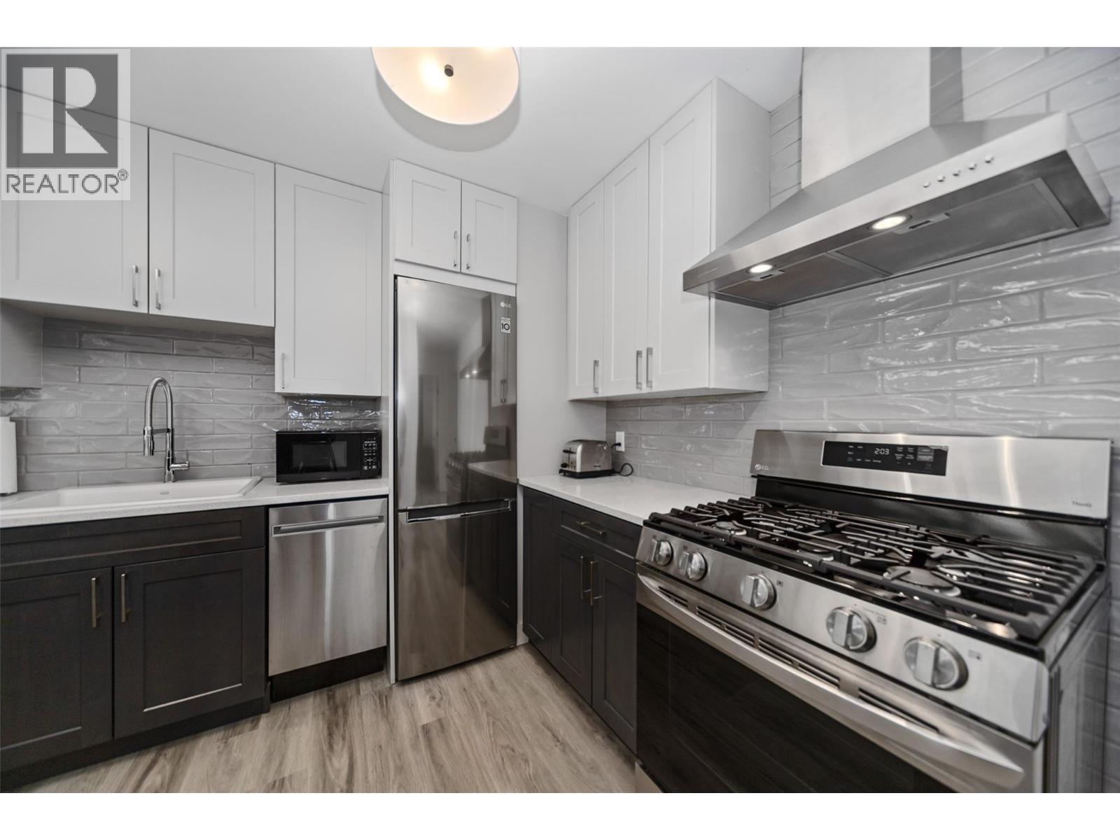 8706 74th Avenue, Osoyoos, British Columbia  V1H 1V0 - Photo 6 - 10393714