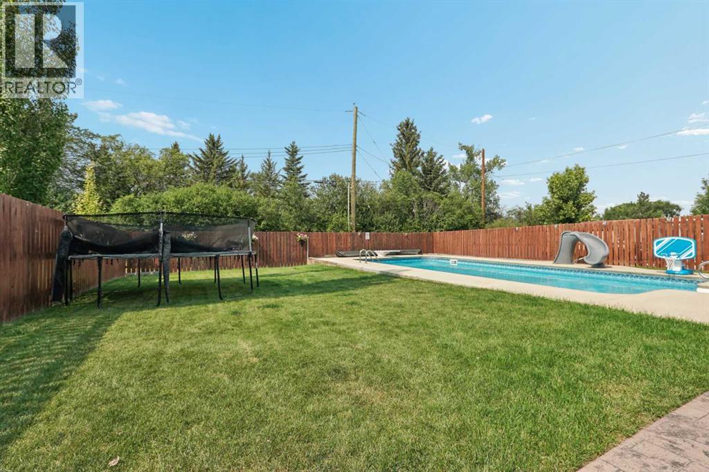 622 Centennial Avenue, Nobleford, Alberta  T0L 0J0 - Photo 42 - A2339035