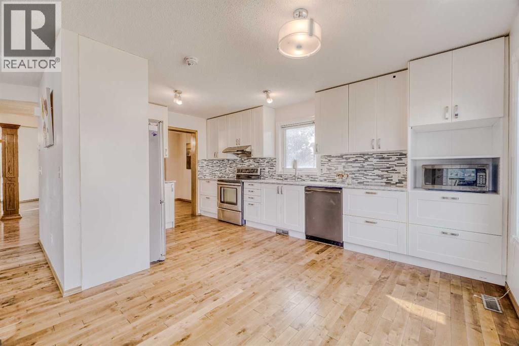 10057 Hamptons Boulevard NW, Calgary, Alberta  T3A 4Y6 - Photo 16 - A2335792