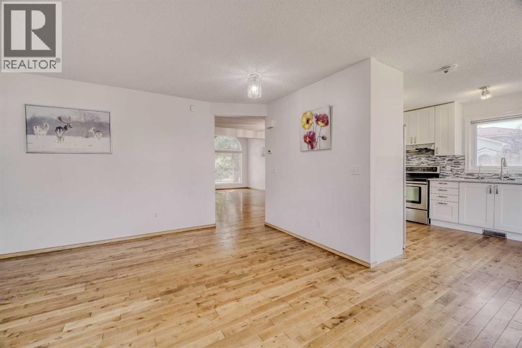 10057 Hamptons Boulevard NW, Calgary, Alberta  T3A 4Y6 - Photo 15 - A2335792