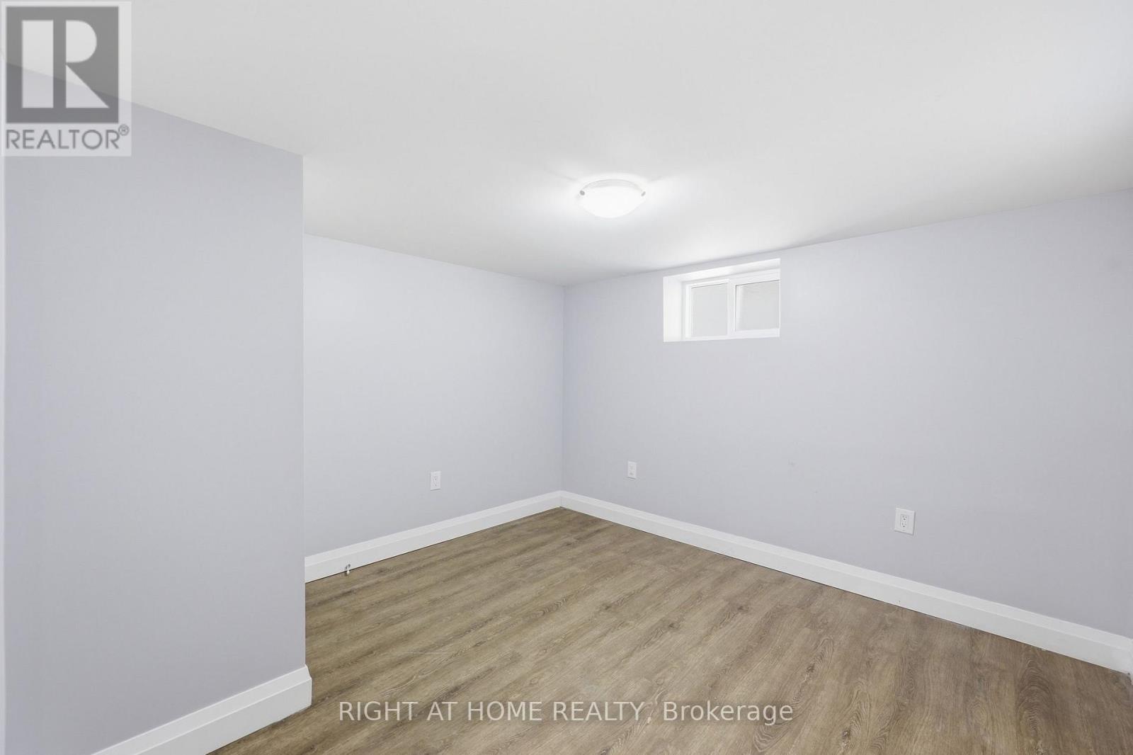 Basement - 38 Martin Road, Hamilton, Ontario L8K 3N1 - Photo 13 - X13702734
