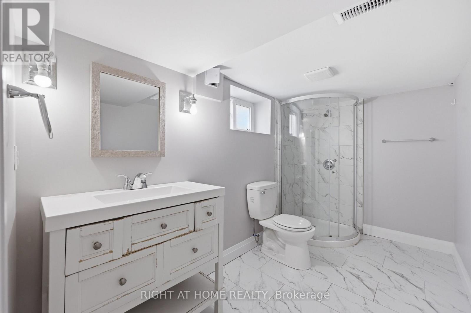 Basement - 38 Martin Road, Hamilton, Ontario L8K 3N1 - Photo 15 - X13702734