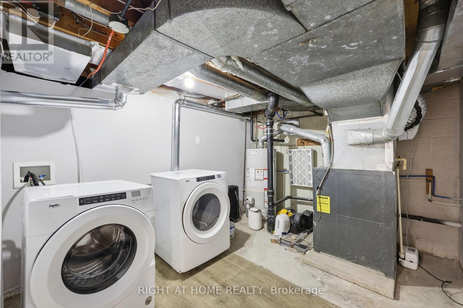 Basement - 38 Martin Road, Hamilton, Ontario L8K 3N1 - Photo 16 - X13702734
