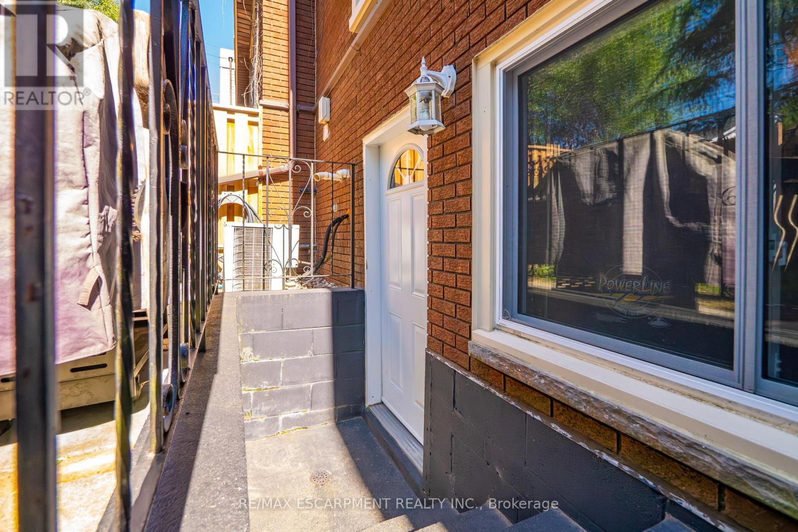 31 - 23 Watsons Lane, Hamilton, Ontario L9H 5G9 - Photo 34 - X13702754