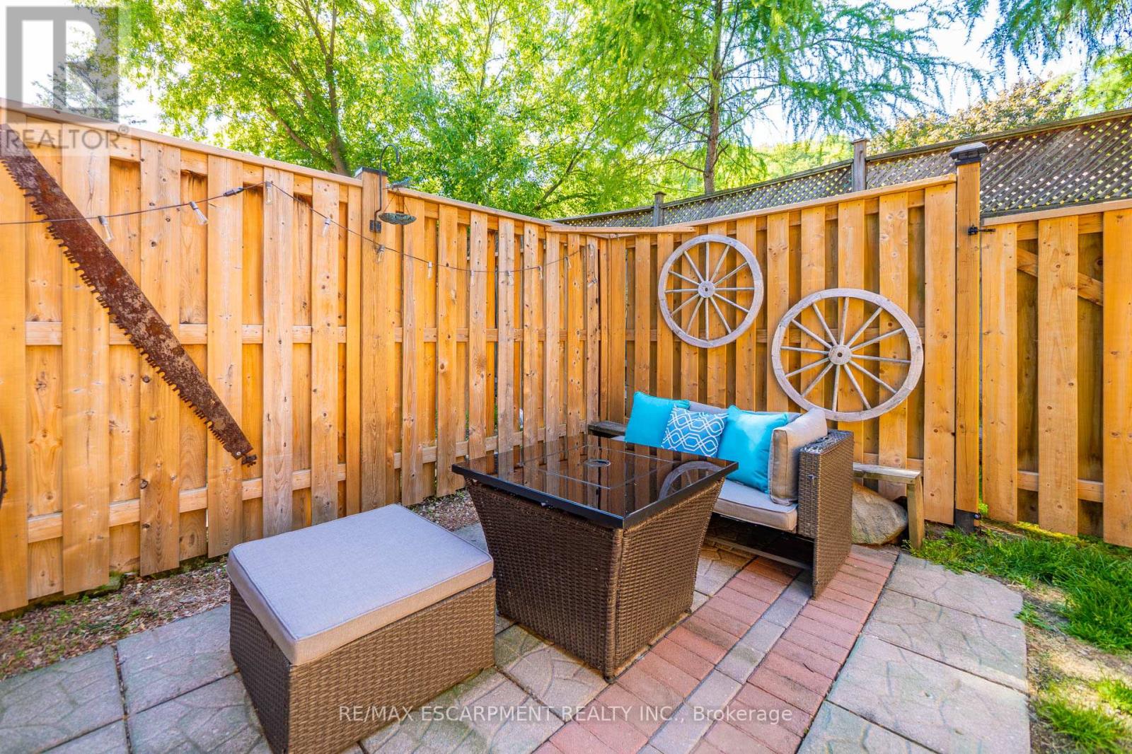 31 - 23 Watsons Lane, Hamilton, Ontario L9H 5G9 - Photo 37 - X13702754