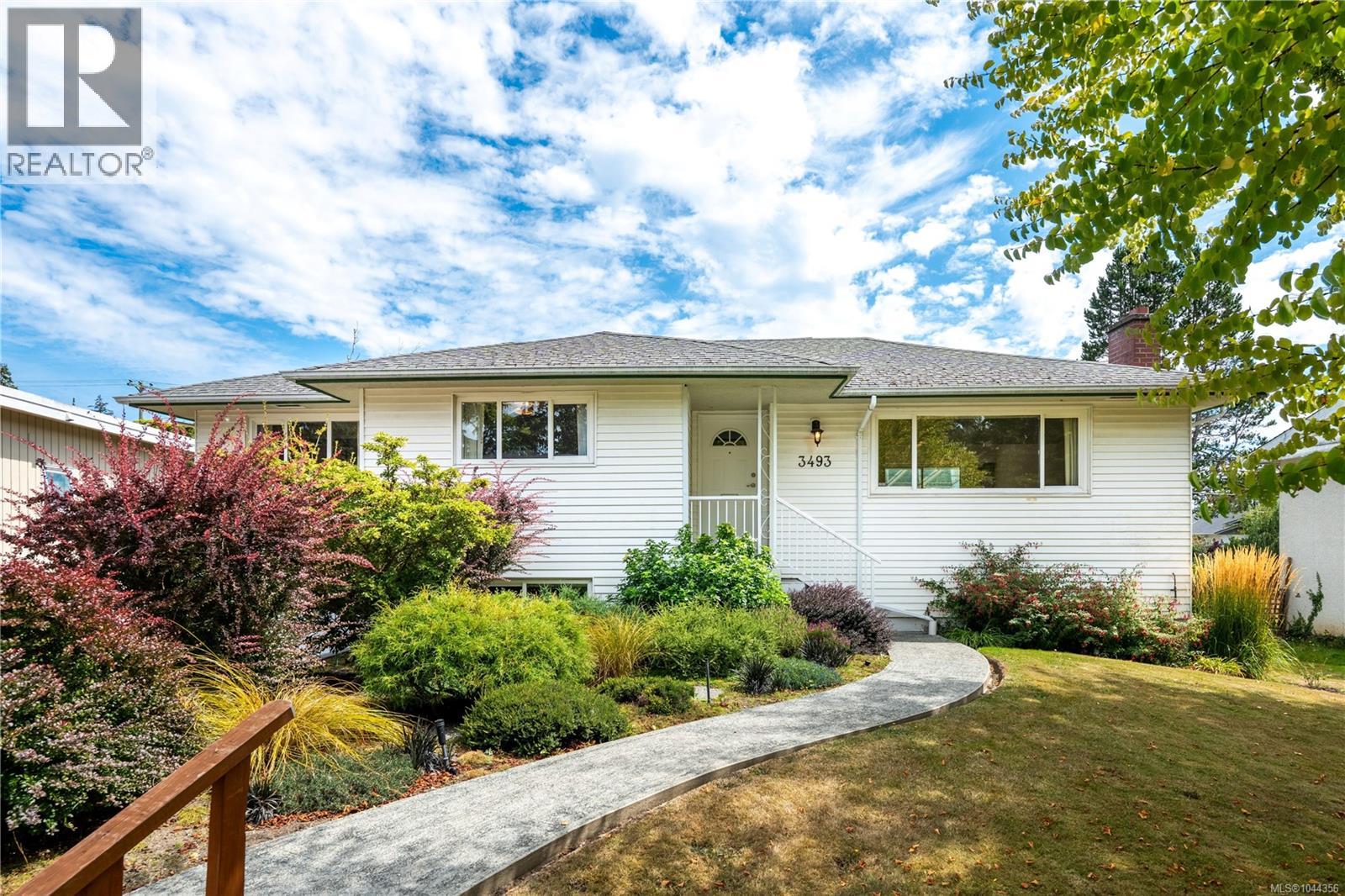 3493 Cardiff Pl, Oak Bay, British Columbia