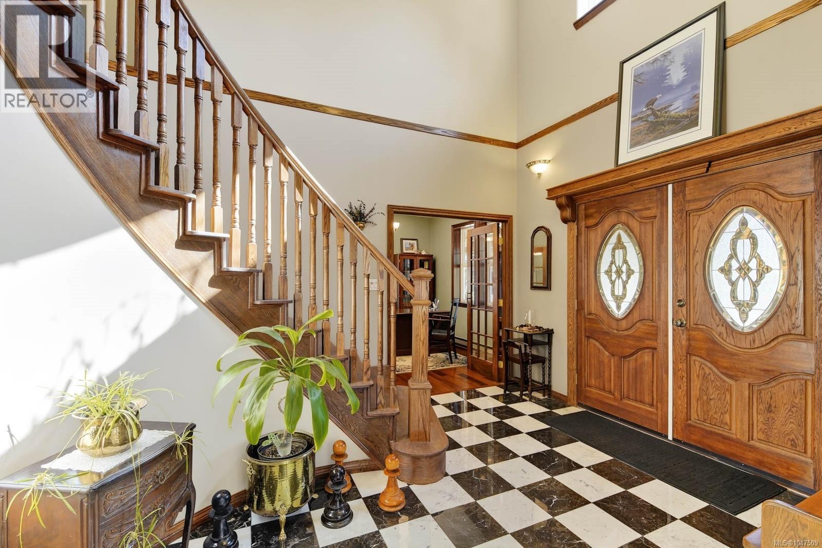 6091 Beaver Creek Rd, Port Alberni, British Columbia  V9Y 8X4 - Photo 4 - 1047509