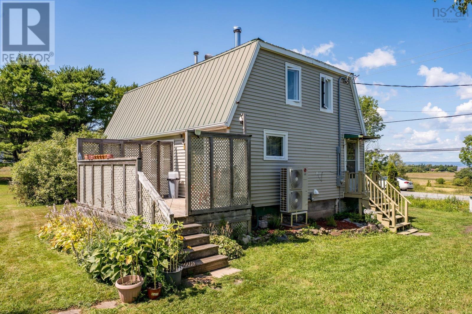 4632 Highway 215, Noel, Nova Scotia  B0N 2S0 - Photo 2 - 202621249