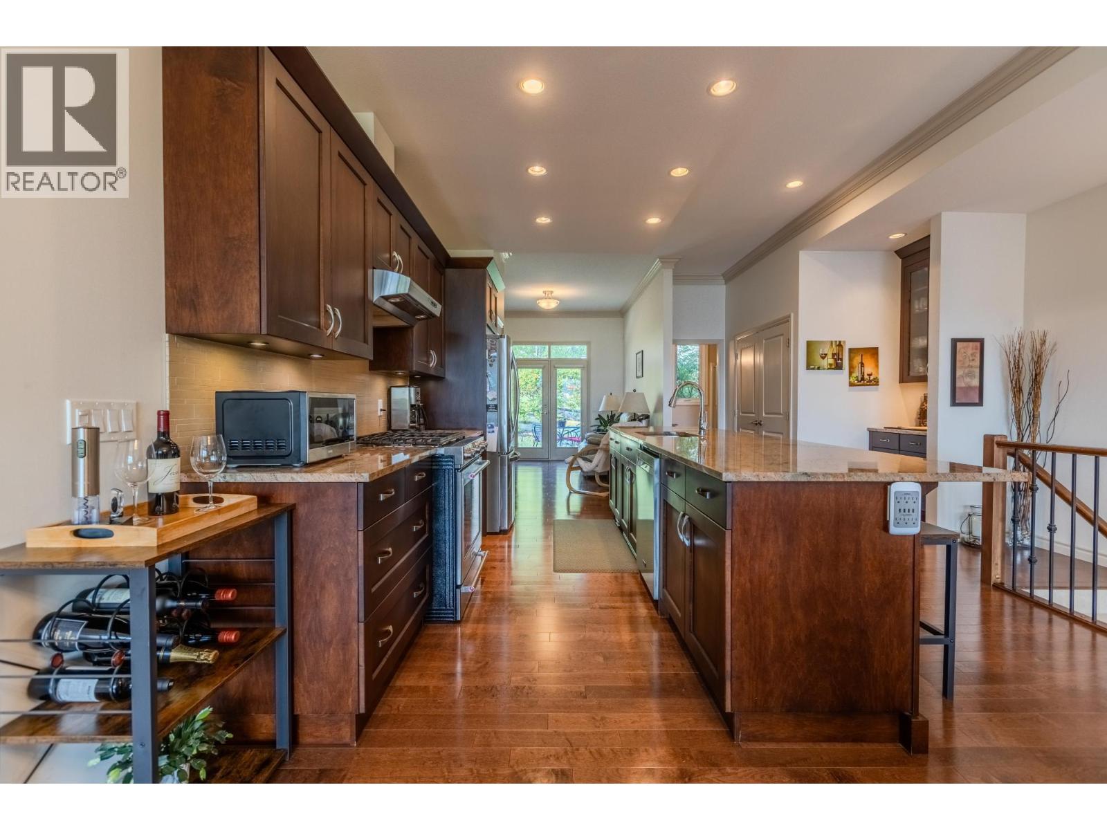1542 Golf Ridge Drive, Kamloops, British Columbia  V2H 0A5 - Photo 10 - 10398497