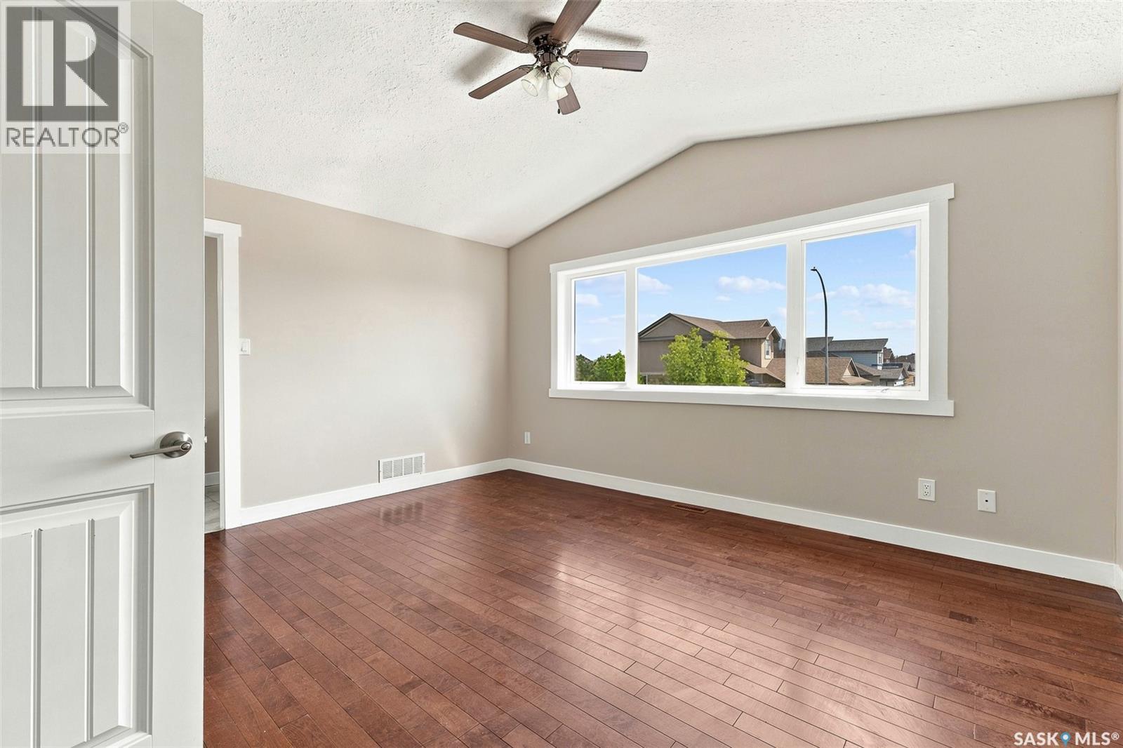 5022 Tutor Way, Regina, Saskatchewan  S4W 0G4 - Photo 17 - SK046358