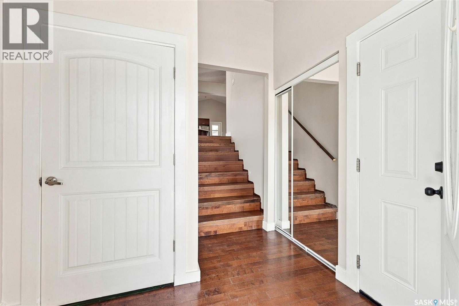5022 Tutor Way, Regina, Saskatchewan  S4W 0G4 - Photo 4 - SK046358