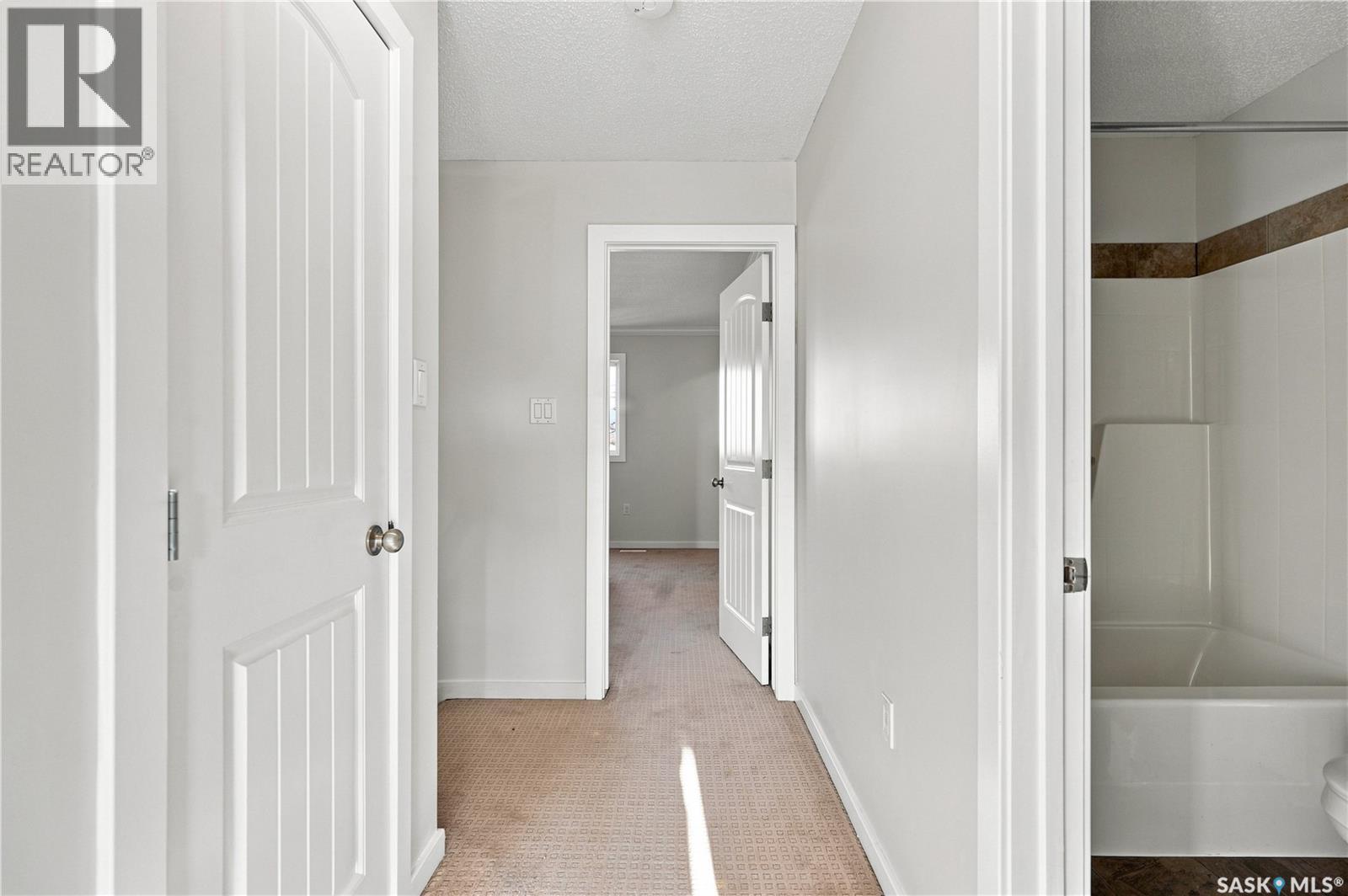 312 810 Hampton Circle, Saskatoon, Saskatchewan  S7R 0K2 - Photo 27 - SK046311