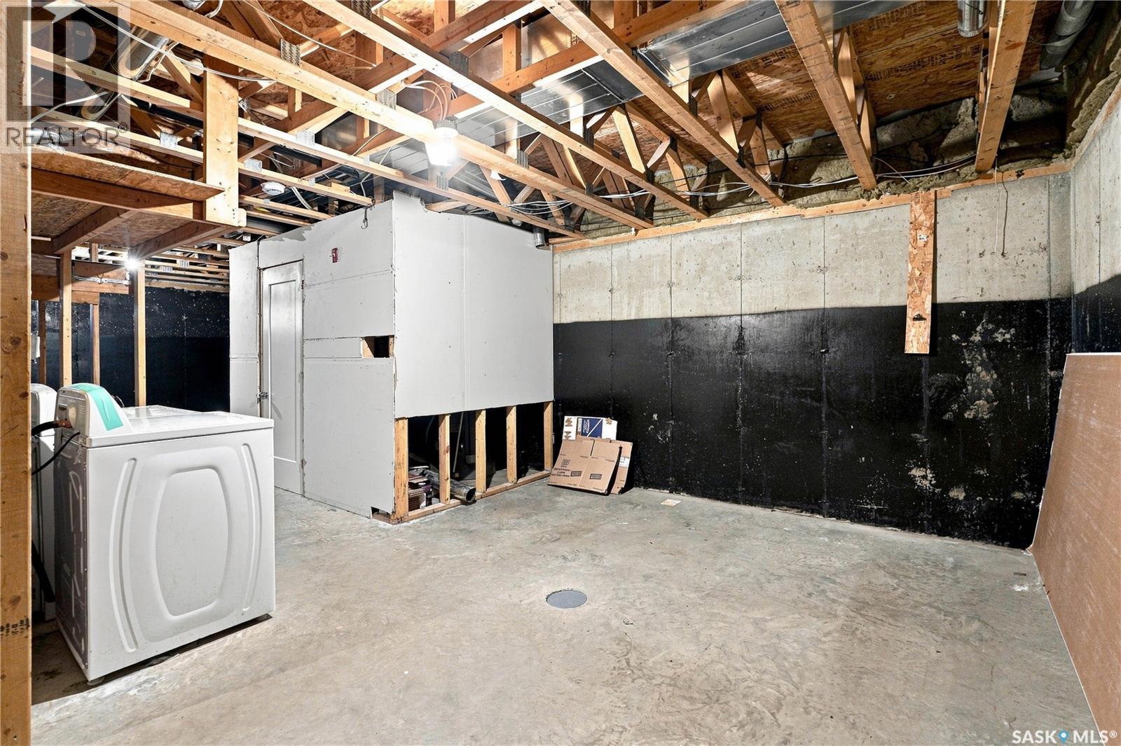 312 810 Hampton Circle, Saskatoon, Saskatchewan  S7R 0K2 - Photo 34 - SK046311