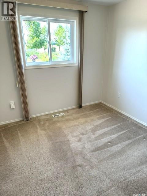 406 8th Avenue, Kipling, Saskatchewan  S0G 0S0 - Photo 13 - SK046051