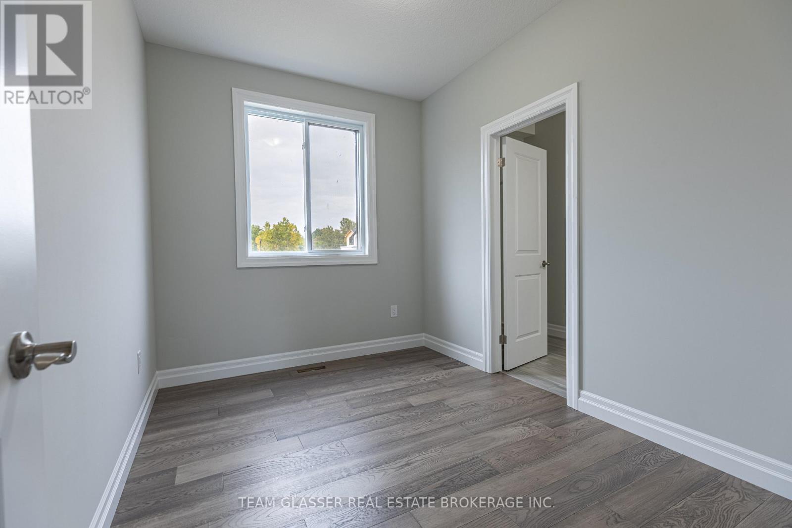 3465 Oriole Circle E, London South, Ontario  N6N 1K6 - Photo 9 - X13702804
