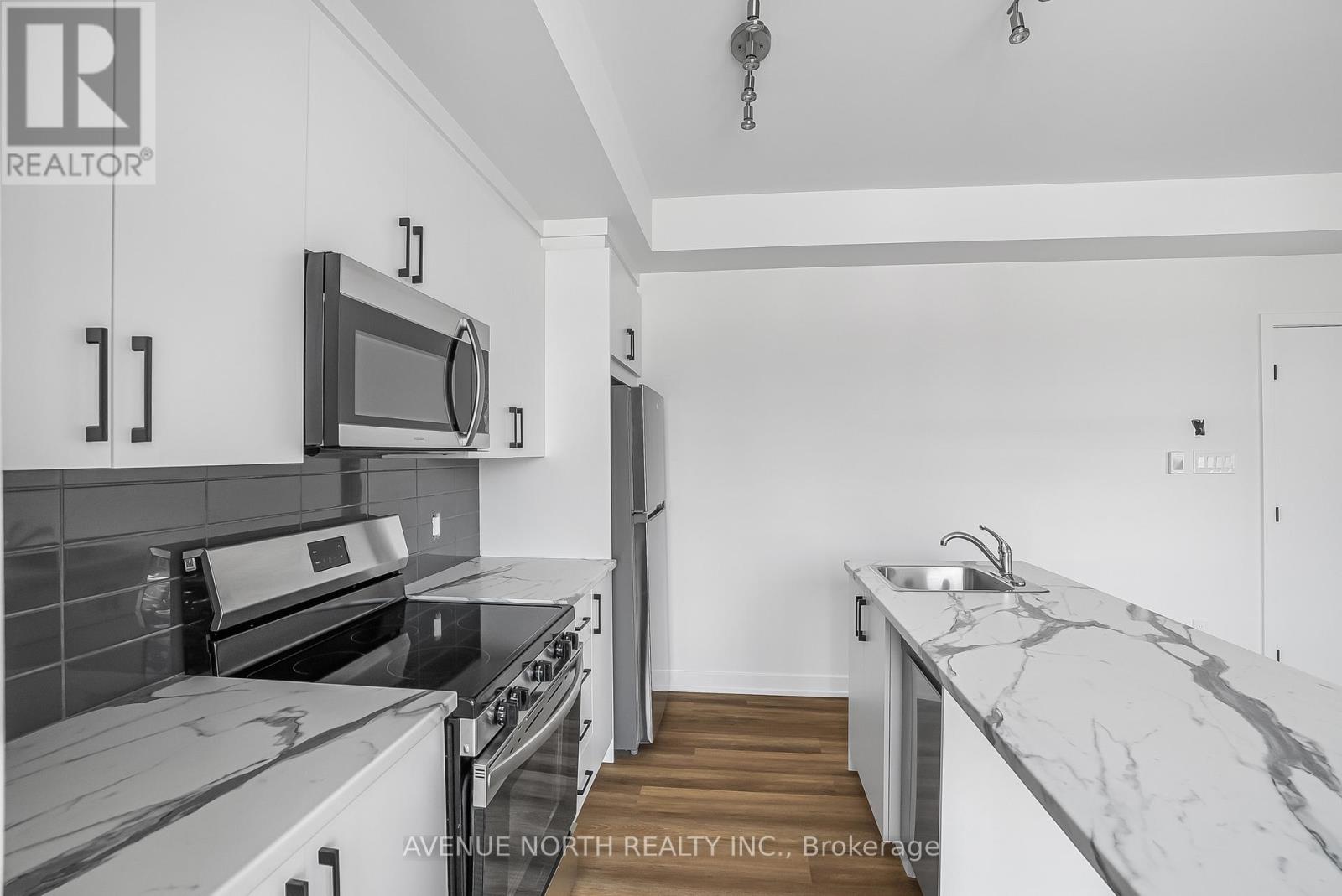 04 - 391 Dieppe Street, Ottawa, Ontario K1L 6V3 - Photo 5 - X13702822