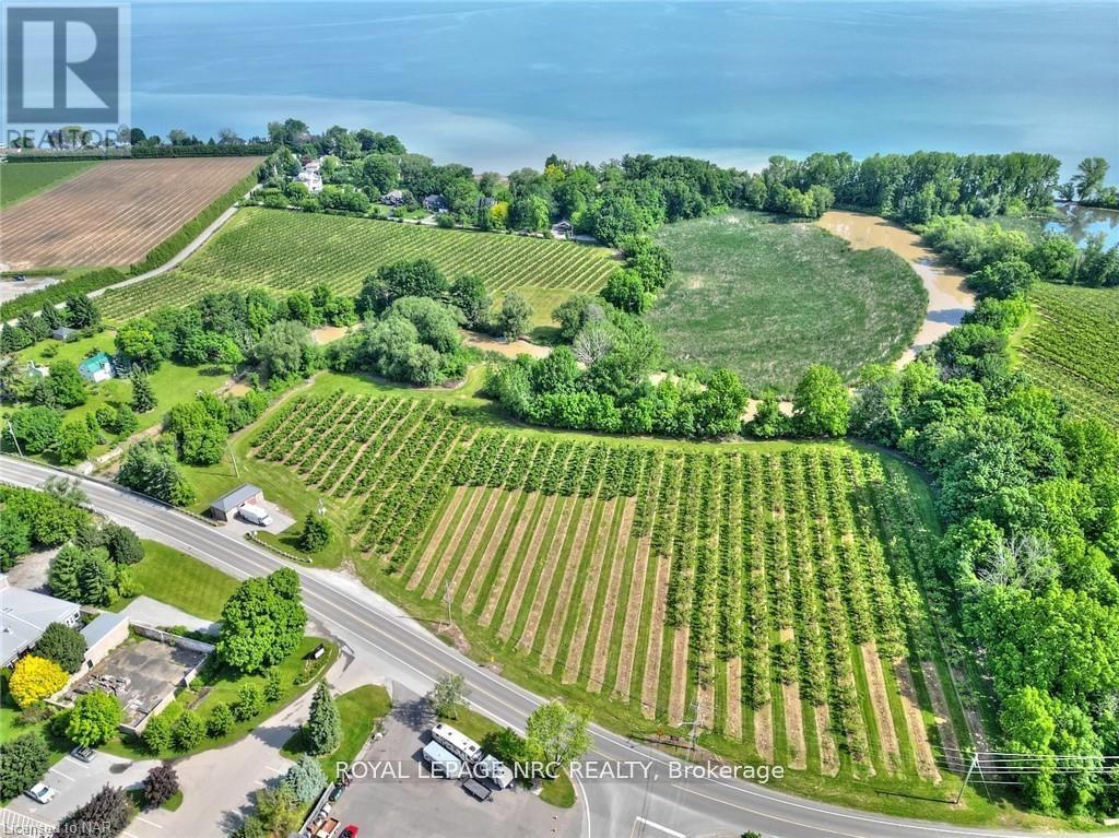 1332 Lakeshare Road, Niagara-On-The-Lake, Ontario L0S 1J0 - Photo 1 - X13702770