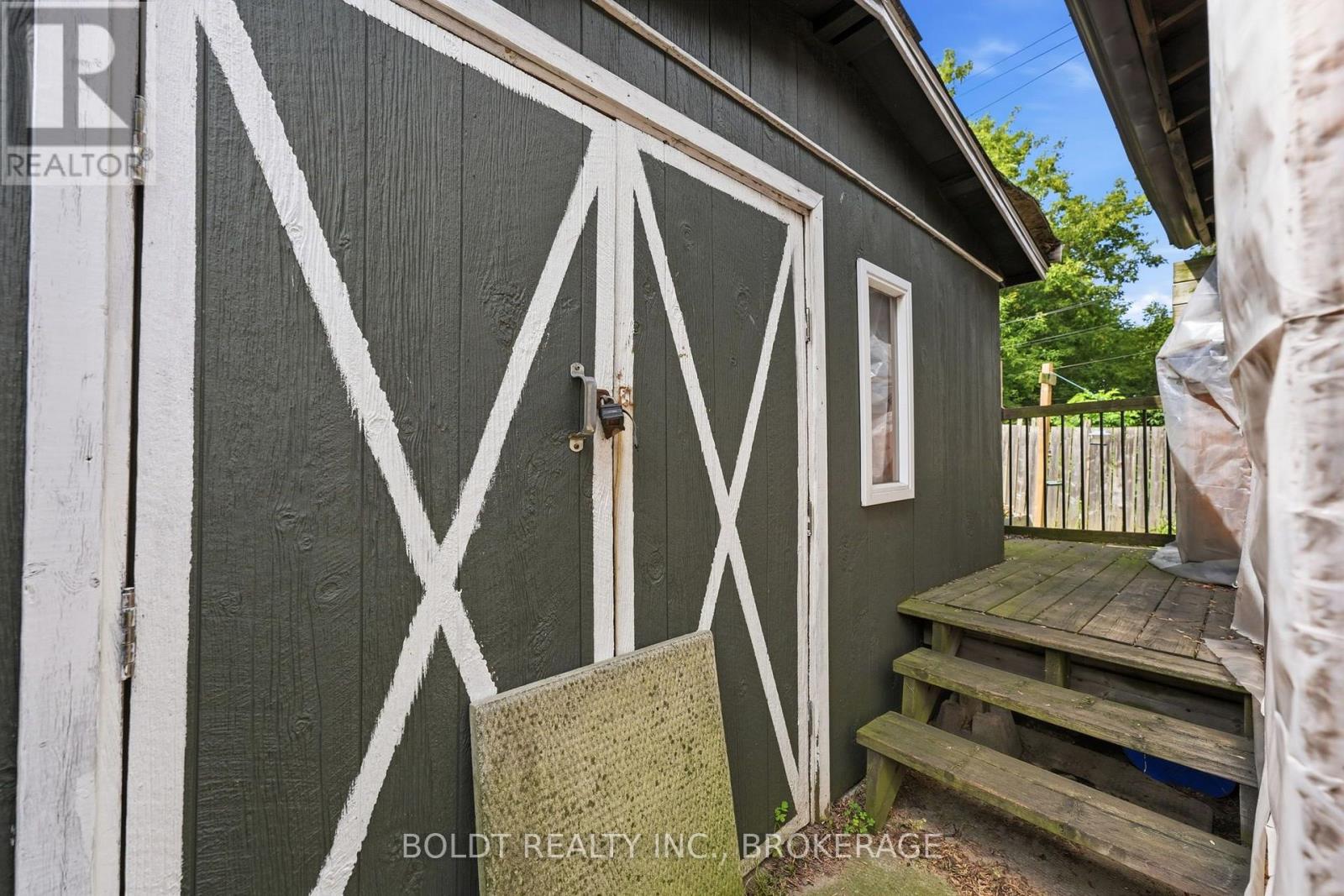 38 Mars Avenue, Hamilton, Ontario  L8L 3V8 - Photo 22 - X13702772