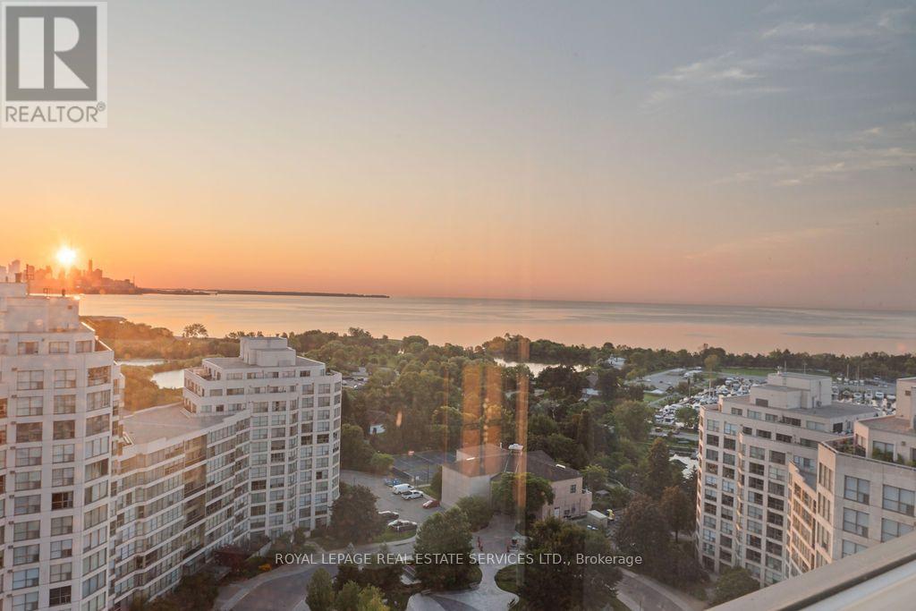2105 - 2269 Lake Shore Boulevard W, Toronto, Ontario M8V 3X6 - Photo 19 - W13687238